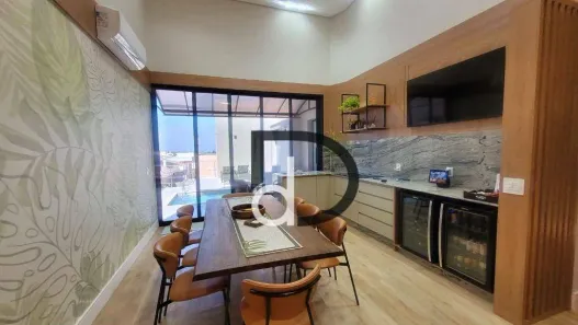 Casa de Condomínio com 4 Quartos à venda, 225m² no Swiss Park, Campinas