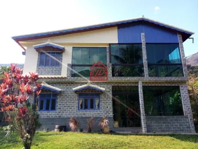 Fazenda/Sítio com 5 Quartos à venda, 340m² no Sana, Macaé