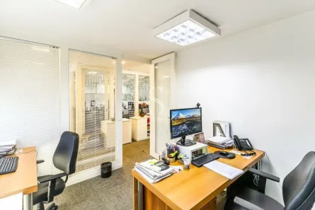 Sala Comercial com 1 Quarto à venda, 154m² no Jardim Paulistano, São Paulo