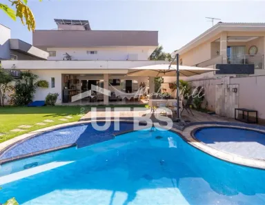 Casa de Condomínio com 4 Quartos à venda, 400m² no Loteamento Portal do Sol II, Goiânia