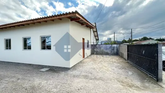 Casa com 3 Quartos para alugar, 70m² no Pachecos, Palhoça