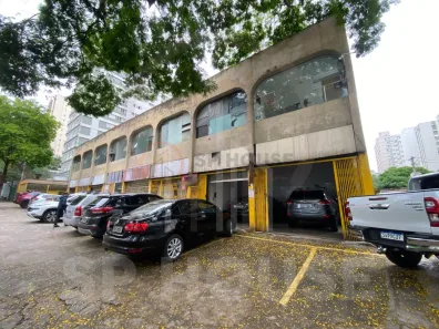 Prédio Comercial para alugar, 600m² no Moema, São Paulo