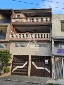 Sobrado com 4 Quartos à venda, 230m² no Parque Bandeirantes, Mauá