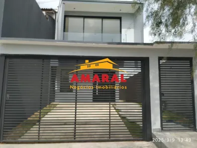 Sobrado com 3 Quartos à venda, 180m² no Residencial Algarve, Mogi das Cruzes