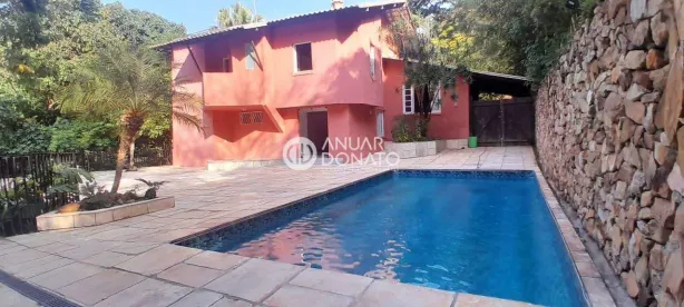Casa de Condomínio com 5 Quartos para alugar, 300m² no Vila Del Rey, Nova Lima
