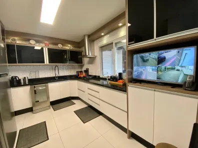 Casa com 3 Quartos à venda, 194m² no Balneário, Florianópolis