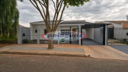 Casa com 3 Quartos à venda, 333m² no Loteamento Madrid, Maringá