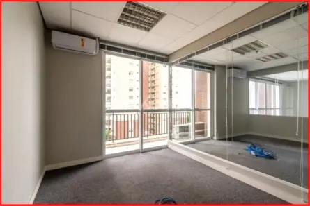 Sala Comercial à venda, 92m² no Água Branca, São Paulo