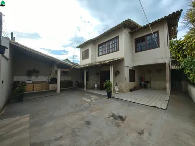 Casa com 4 Quartos à venda, 100m² no Praia Grande, Fundão