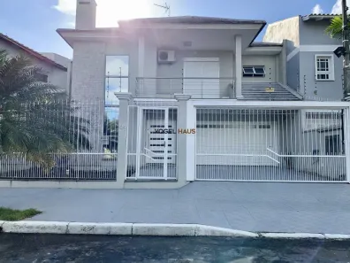 Casa de Condomínio com 4 Quartos à venda, 235m² no Marechal Rondon, Canoas