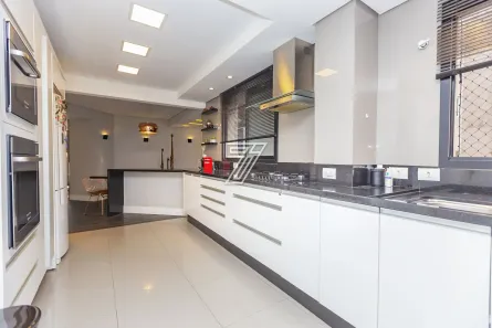 Apartamento com 3 Quartos à venda, 117m² no Água Verde, Curitiba