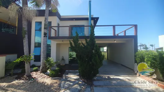 Sobrado com 4 Quartos à venda, 201m² no Barra do Saí, Itapoá