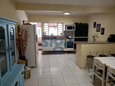 Casa com 2 Quartos à venda, 130m² no Centro, Pedro Leopoldo