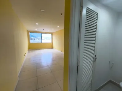 Sala Comercial para alugar, 32m² no Freguesia (Jacarepaguá), Rio de Janeiro