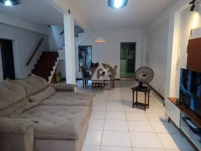 Casa com 2 Quartos à venda, 126m² no Jardim Botânico, Rio de Janeiro