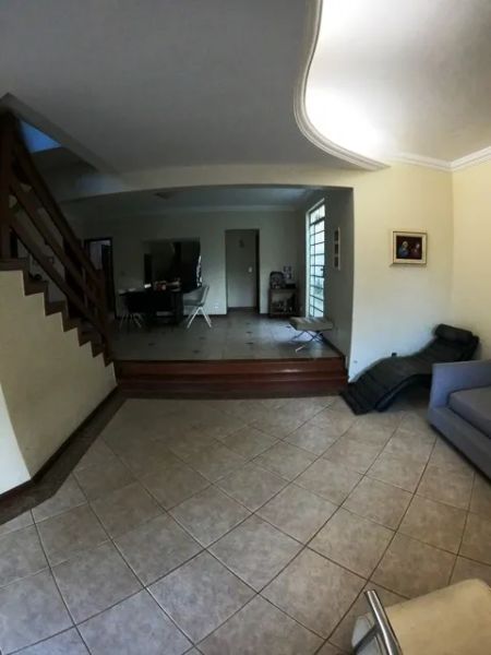 Casa com 4 quartos — Ouro Preto, Belo Horizonte