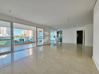 Apartamento com 3 Quartos à venda, 220m² no Gleba Fazenda Palhano, Londrina