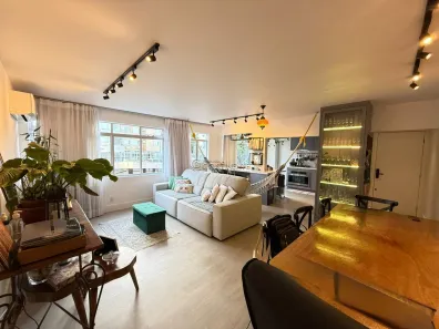 Apartamento com 3 Quartos à venda, 136m² no Coqueiros, Florianópolis