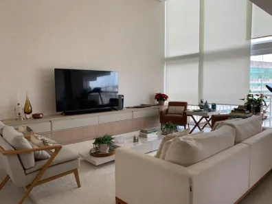 Apartamento com 3 Quartos à venda, 200m² no Vila Suzana, São Paulo