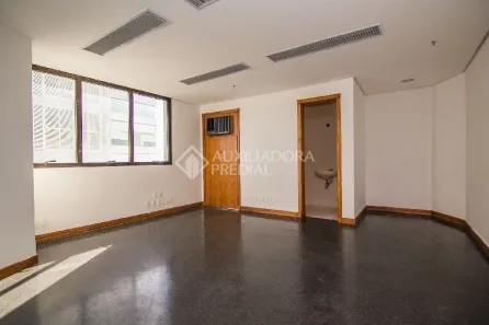 Sala Comercial para alugar, 35m² no Auxiliadora, Porto Alegre