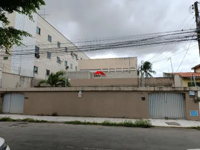 Casa com 6 Quartos à venda, 296m² no Benfica, Fortaleza