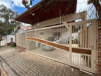 Casa com 3 Quartos à venda, 140m² no , São Bento do Sapucaí