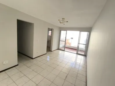 Apartamento com 2 Quartos para alugar, 75m² no Taguatinga Sul, Brasília