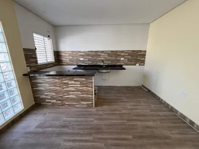 Casa com 2 Quartos à venda, 56m² no Vila Cascatinha, São Vicente