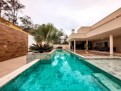 Sobrado com 4 Quartos para alugar, 828m² no Jardim Terras de Santa Helena, Jacareí