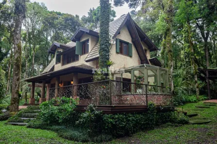 Casa com 3 Quartos à venda, 245m² no Mato Queimado, Gramado