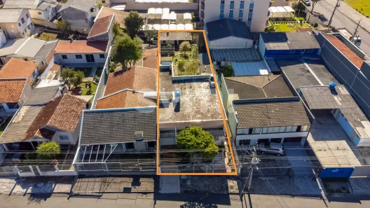 Lote/Terreno à venda, 675m² no Santa Cândida, Curitiba