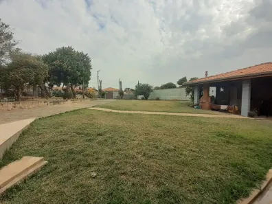 Fazenda/Sítio com 3 Quartos à venda, 1200m² no Bairro dos Pires, Limeira