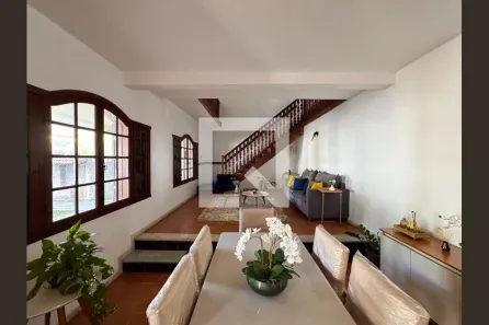 Casa com 5 Quartos à venda, 1200m² no Jardim Riacho das Pedras, Contagem