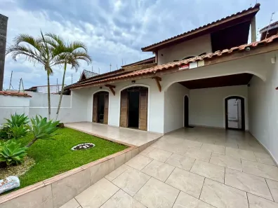 Casa com 4 Quartos à venda, 206m² no Jardim Casablanca, Peruíbe