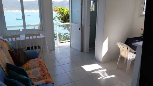 Apartamento com 2 Quartos para alugar, 70m² no Pântano do Sul, Florianópolis