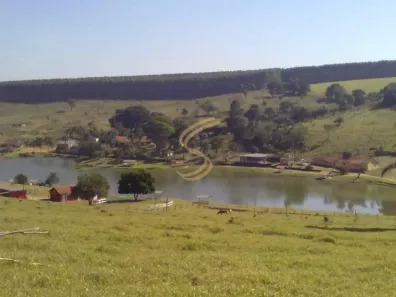 com 2 Quartos à venda, 170000m² no Condomínio Residencial Euroville, Bragança Paulista