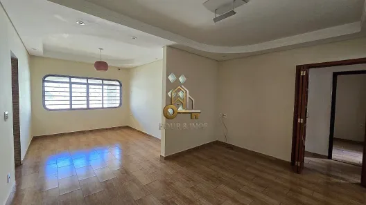 Casa com 3 Quartos à venda, 251m² no Vila Xavier (Vila Xavier), Araraquara