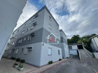 Apartamento com 2 Quartos para alugar, 65m² no Velha, Blumenau