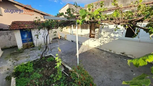 Casa com 4 Quartos à venda, 145m² no Vila Ester, São José dos Campos