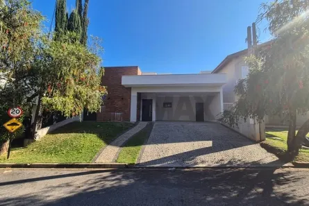 Casa de Condomínio com 3 Quartos para alugar, 250m² no Bosque, Vinhedo