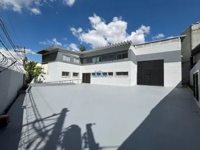 Galpão/Depósito/Armazém para alugar, 680m² no Chácaras Marco, Barueri