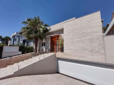 Casa de Condomínio com 3 Quartos à venda, 410m² no Centro Comercial Jubran, Barueri