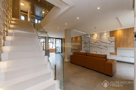 Casa com 3 Quartos à venda, 175m² no Hípica, Porto Alegre