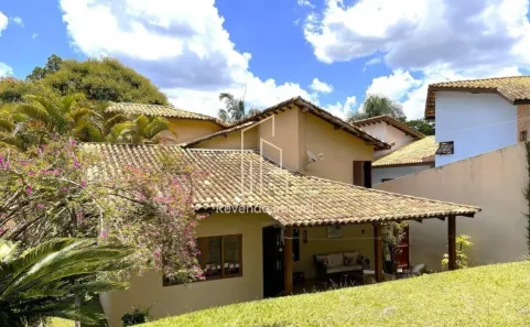 Sobrado com 4 Quartos à venda, 450m² no Parque Dom Henrique, Cotia