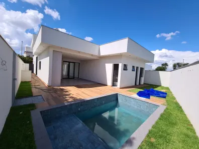 Casa de Condomínio com 3 Quartos à venda, 225m² no Jardim Botânico, Uberlândia