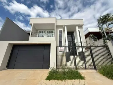Sobrado com 4 Quartos à venda, 243m² no Residencial Astúrias, Pouso Alegre