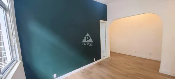 Apartamento com 2 Quartos à venda, 74m² no Laranjeiras, Rio de Janeiro