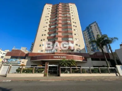Apartamento com 3 Quartos para alugar, 113m² no Canto, Florianópolis