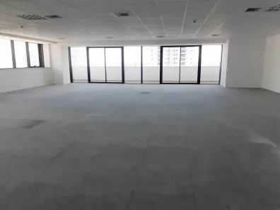 Sala Comercial para alugar, 210m² no Várzea da Barra Funda, São Paulo