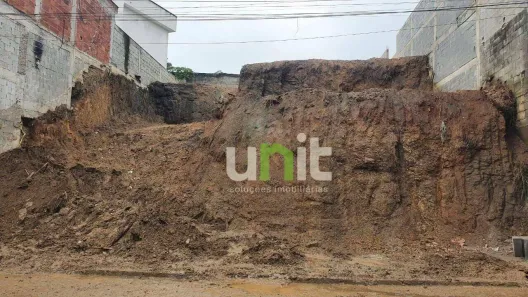 Lote/Terreno à venda, 375m² no Maria Paula, Niterói
